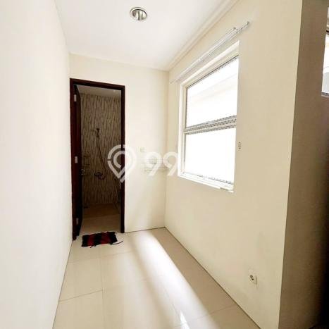 Dijual Cepat Rumah Bagus Siap Huni LB 139m2 di Wiyung, Surabaya Dijual Cepat Rumah Bagus Siap Huni LB 139m2 di Wiyung, Surabaya