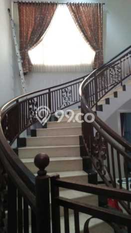 For Sale! Luxury House LT 300m2 Desain Modern di Keputih For Sale! Luxury House LT 300m2 Desain Modern di Keputih