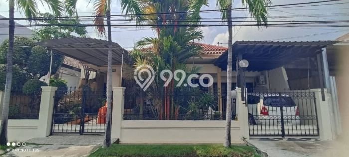 Rumah Luxury Modern Tanpa Renovasi di Manyar Surabaya Rumah Luxury Modern Tanpa Renovasi di Manyar Surabaya