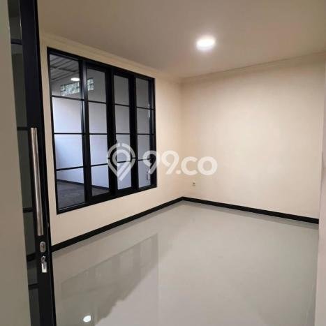 For Sale! Premium House LT 168m2 Desain Modern di Raya Darmo For Sale! Premium House LT 168m2 Desain Modern di Raya Darmo