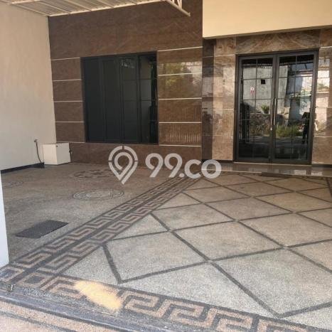 For Sale! Premium House LT 168m2 Desain Modern di Raya Darmo For Sale! Premium House LT 168m2 Desain Modern di Raya Darmo