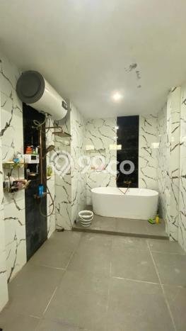 Ready to Use! Luxury House LT 482m2 Desain Elegan di Karangpilang Ready to Use! Luxury House LT 482m2 Desain Elegan di Karangpilang
