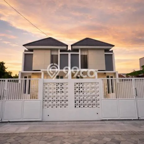 Rumah Luas Asri 2 KT Siap Pakai di Medokan Ayu Surabaya Rumah Luas Asri 2 KT Siap Pakai di Medokan Ayu Surabaya