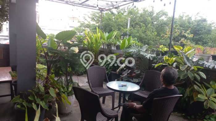 Area Ramai! Ruko Dijual di Simokerto untuk Bisnis Luas Bangunan 760m2 Area Ramai! Ruko Dijual di Simokerto untuk Bisnis Luas Bangunan 760m2