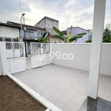 Rumah Luas Asri 2 KT Siap Pakai di Medokan Ayu Surabaya Rumah Luas Asri 2 KT Siap Pakai di Medokan Ayu Surabaya