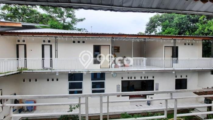 Rumah Terawat di Wonotunggal, Batang, Luas Tanah 742m2m², Luas Bangunan 800m2m² Rumah Terawat di Wonotunggal, Batang, Luas Tanah 742m2m², Luas Bangunan 800m2m²