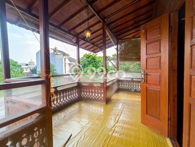 Rumah Mewah LB 120m2 Siap Pakai Desain Elegan di Pasteur, Bandung Rumah Mewah LB 120m2 Siap Pakai Desain Elegan di Pasteur, Bandung