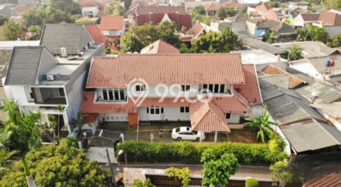 Rumah Luxury Modern Tanpa Renovasi di Lebak Bulus Jakarta Selatan Rumah Luxury Modern Tanpa Renovasi di Lebak Bulus Jakarta Selatan