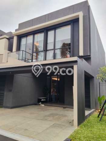 Rumah Mewah LB 190m2 Siap Pakai Desain Elegan di Lippo Karawaci, Tangerang Rumah Mewah LB 190m2 Siap Pakai Desain Elegan di Lippo Karawaci, Tangerang