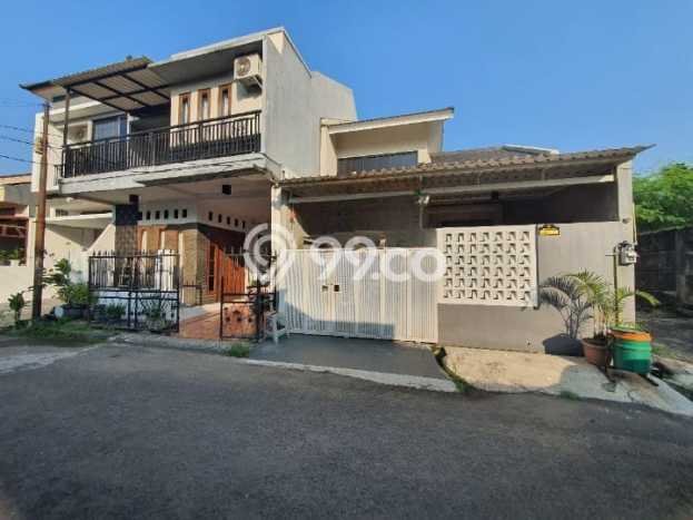 Rumah Luas Asri 2 KT Siap Pakai di Graha Raya Bintaro Tangerang Selatan Rumah Luas Asri 2 KT Siap Pakai di Graha Raya Bintaro Tangerang Selatan
