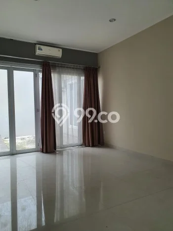 Sewa Rumah Harga Terjangkau di Serpong Villa Melati Mas Tangerang Selatan dengan 3 Kamar Tidur Sewa Rumah Harga Terjangkau di Serpong Villa Melati Mas Tangerang Selatan dengan 3 Kamar Tidur