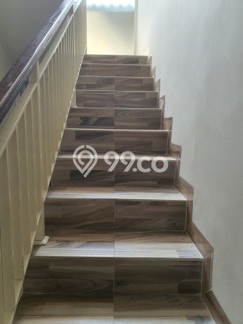 Rumah Kontrakan Tangerang Selatan LT 120m2 LB 120m2 Kawasan Villa Melati Mas Rumah Kontrakan Tangerang Selatan LT 120m2 LB 120m2 Kawasan Villa Melati Mas