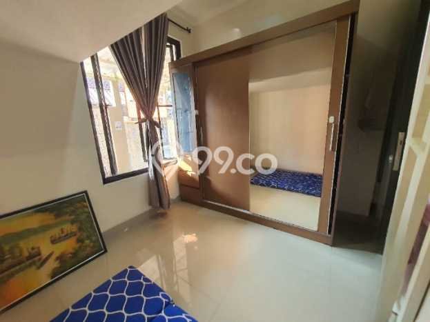 Rumah Luas Asri 2 KT Siap Pakai di Graha Raya Bintaro Tangerang Selatan Rumah Luas Asri 2 KT Siap Pakai di Graha Raya Bintaro Tangerang Selatan