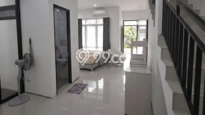 Jarang Ada! Rumah Sewa 2 Kamar Bagus Siap Huni Pakuwon City Jarang Ada! Rumah Sewa 2 Kamar Bagus Siap Huni Pakuwon City
