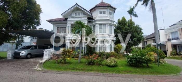 Rumah Elit LB 346m2 Siap Pakai Desain Elegan di Pakuwon City, Surabaya Rumah Elit LB 346m2 Siap Pakai Desain Elegan di Pakuwon City, Surabaya