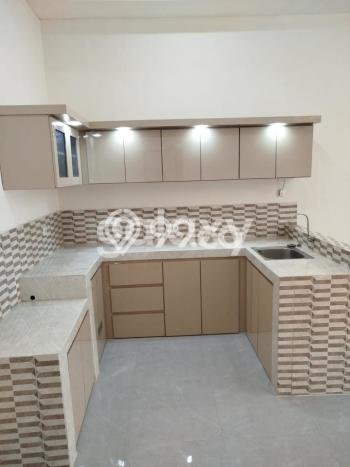 Dijual Rumah Strategis Bagus Punya 3 KT di Mulyorejo Surabaya SHM Dijual Rumah Strategis Bagus Punya 3 KT di Mulyorejo Surabaya SHM