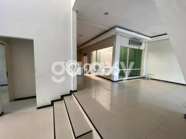 Dijual Rumah Mewah Elegan Dengan View Eksklusif di Pakuwon CIty, Surabaya Dijual Rumah Mewah Elegan Dengan View Eksklusif di Pakuwon CIty, Surabaya