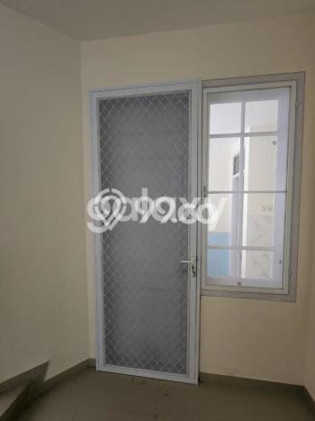 Rumah Disewakan Surabaya LT 112m2 LB 150m2 Kawasan Pakuwon CIty Rumah Disewakan Surabaya LT 112m2 LB 150m2 Kawasan Pakuwon CIty