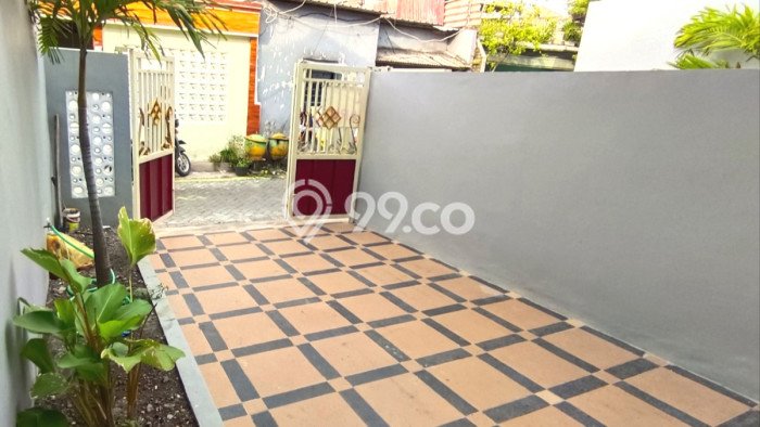 Dijual Cepat Rumah Bagus Siap Huni LB 52m2 di Tandes, Surabaya Dijual Cepat Rumah Bagus Siap Huni LB 52m2 di Tandes, Surabaya