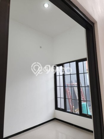 Rumah Modern Cantik 3 Kamar Bisa Langsung Pindah di Sambikerep Rumah Modern Cantik 3 Kamar Bisa Langsung Pindah di Sambikerep