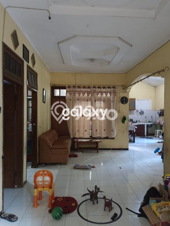 Hunian Nyaman Asri 4 KT Siap Pakai di Manukan Surabaya Hunian Nyaman Asri 4 KT Siap Pakai di Manukan Surabaya