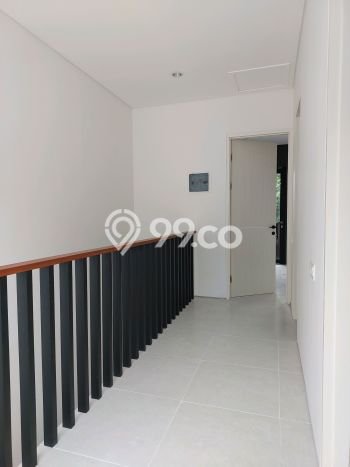Hot Offer Hunian Mewah Ideal dan Luas di Mulyorejo, Surabaya Hot Offer Hunian Mewah Ideal dan Luas di Mulyorejo, Surabaya