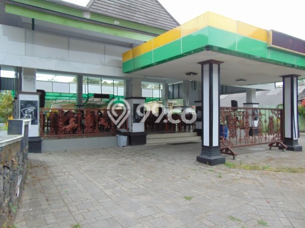 Komersial Dijual di Prime Area Sleman Luas 350m2 Komersial Dijual di Prime Area Sleman Luas 350m2