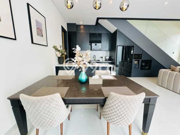 Vila Kawasan , Dimensi 200m2m², Lokasi Strategis untuk usaha Vila Kawasan , Dimensi 200m2m², Lokasi Strategis untuk usaha