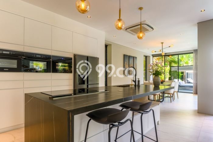 LOKASI STRATEGIS! Vila di , Dimensi 615m2m², View Menarik sekitar LOKASI STRATEGIS! Vila di , Dimensi 615m2m², View Menarik sekitar