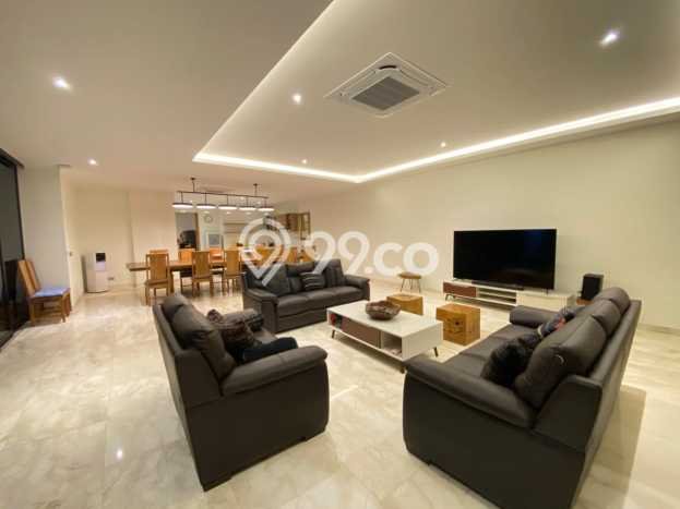 Dijual! Vila Kawasan , Area 550m2m², Posisi Premium Dijual! Vila Kawasan , Area 550m2m², Posisi Premium