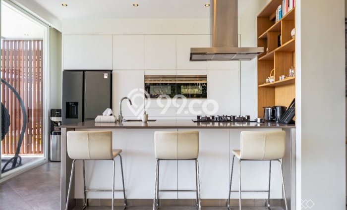 Vila Terawat Kawasan , Dimensi 500m2m², Posisi Premium dengan akses mudah Vila Terawat Kawasan , Dimensi 500m2m², Posisi Premium dengan akses mudah