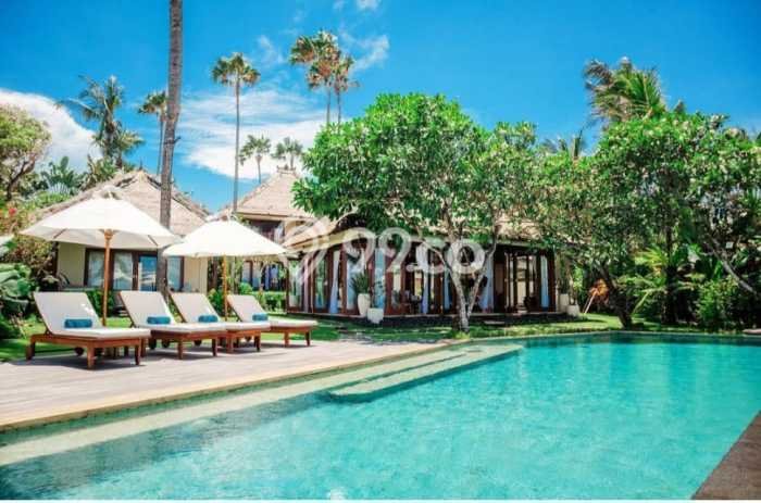 Kesempatan Terbaik! Vila di , Ukuran 2246m2m², Kawasan Prospektif dengan potensi meningkat Kesempatan Terbaik! Vila di , Ukuran 2246m2m², Kawasan Prospektif dengan potensi meningkat