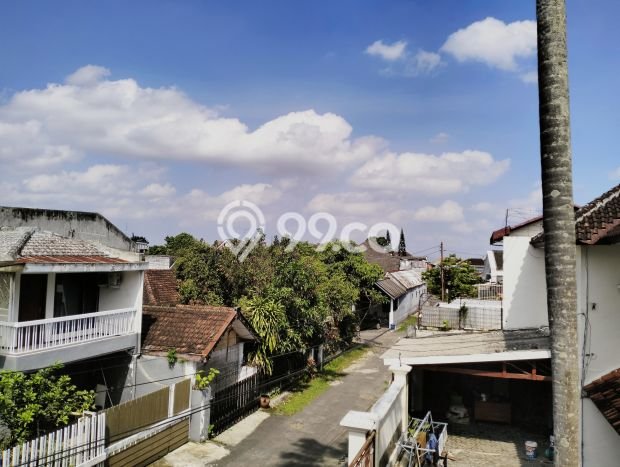 Kost Dijual Lokasi Klojen, Malang, 25 KT, 25 KM, 900m2 Kost Dijual Lokasi Klojen, Malang, 25 KT, 25 KM, 900m2