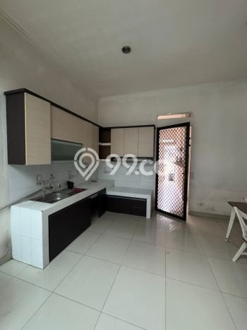 Rumah Cantik Siap Huni Di Batununggal Luas 160m2 Lokasi Strategis Rumah Cantik Siap Huni Di Batununggal Luas 160m2 Lokasi Strategis