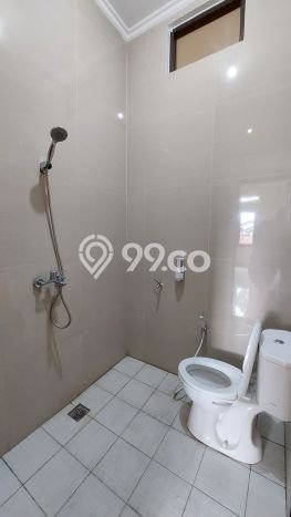 Jarang Ada! Rumah Kontrakan 4 Kamar Bagus Siap Huni Turangga Jarang Ada! Rumah Kontrakan 4 Kamar Bagus Siap Huni Turangga