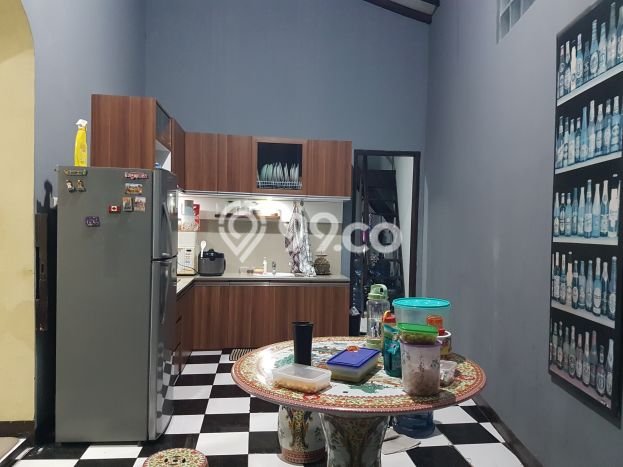 Rumah Elit Modern Tanpa Renovasi di Gunung Batu Bandung Rumah Elit Modern Tanpa Renovasi di Gunung Batu Bandung