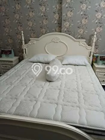 Rumah sewa siap huni 4 Kamar Tidur di Riau, Bandung Rumah sewa siap huni 4 Kamar Tidur di Riau, Bandung