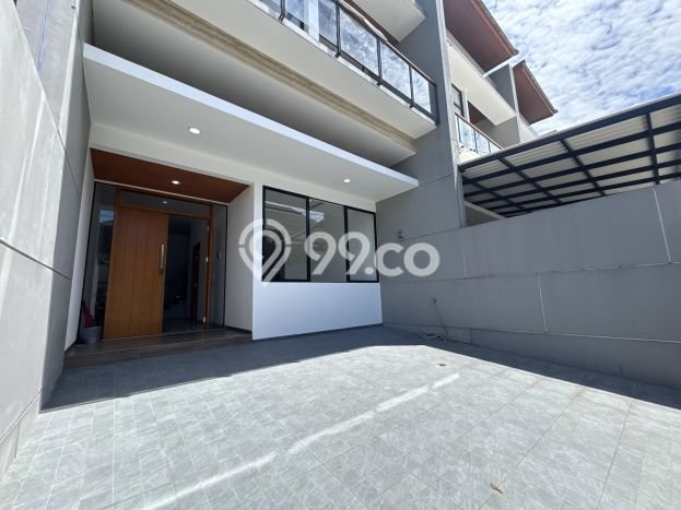 Hunian Nyaman bagi Keluarga di - LT 139m2m² Hunian Nyaman bagi Keluarga di - LT 139m2m²