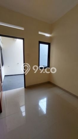 Jarang Ada! Rumah Kontrakan 4 Kamar Bagus Siap Huni Turangga Jarang Ada! Rumah Kontrakan 4 Kamar Bagus Siap Huni Turangga