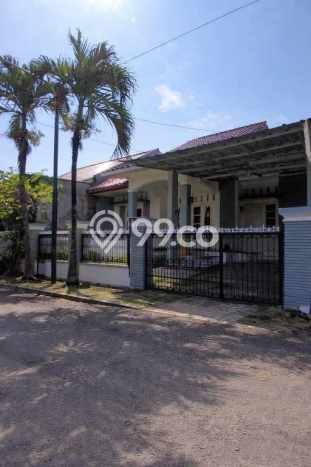 Dijual Hunian Rumah Terawat 3 Kamar di Sukmajaya, Depok Dijual Hunian Rumah Terawat 3 Kamar di Sukmajaya, Depok
