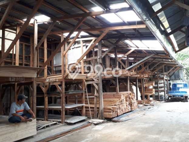 Tanah Dijual di Jakarta Barat Seluas 651m2 Strategis Tanah Dijual di Jakarta Barat Seluas 651m2 Strategis