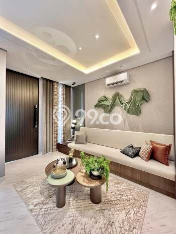 Ready to Use! Luxury House LT 208m2 Desain Elegan di Pakuwon Indah Ready to Use! Luxury House LT 208m2 Desain Elegan di Pakuwon Indah