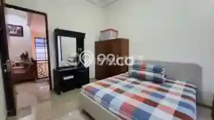 Rumah Mewah LB 350m2 Siap Huni Desain Elegan di Citraland, Surabaya Rumah Mewah LB 350m2 Siap Huni Desain Elegan di Citraland, Surabaya
