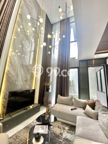 Hunian Elit LB 282m2 Siap Huni Desain Elegan di Citraland, Surabaya Hunian Elit LB 282m2 Siap Huni Desain Elegan di Citraland, Surabaya