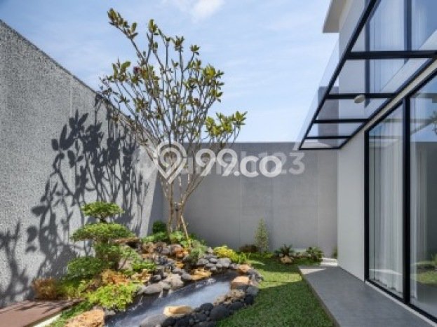 Ready to Use! Luxury House LT 200m2 Desain Modern di Graha Ready to Use! Luxury House LT 200m2 Desain Modern di Graha