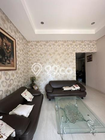 Rumah Mewah LB 350m2 Siap Pakai Desain Elegan di Citraland, Surabaya Rumah Mewah LB 350m2 Siap Pakai Desain Elegan di Citraland, Surabaya