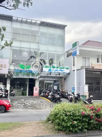 Ruko Dijual di Prime Area Surabaya Luas 225m2 Ruko Dijual di Prime Area Surabaya Luas 225m2