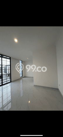 Rumah Elit LB 220m2 Siap Pakai Desain Elegan di Teluk Naga, Tangerang Rumah Elit LB 220m2 Siap Pakai Desain Elegan di Teluk Naga, Tangerang
