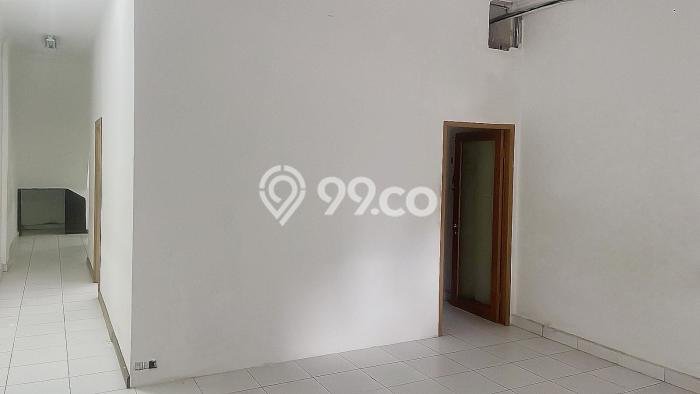 AREA BERKEMBANG! Ruko For Rent Kawasan Tuban, Luas 150m², Ready Operasional AREA BERKEMBANG! Ruko For Rent Kawasan Tuban, Luas 150m², Ready Operasional
