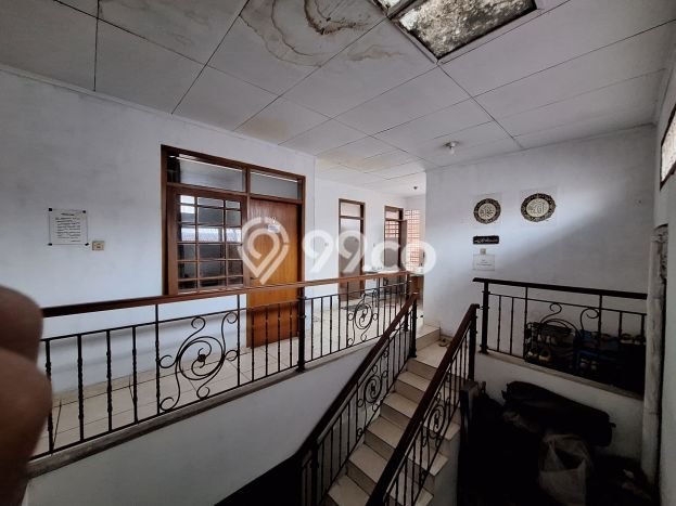 Tersedia Rumah Kost di Sayap Dago, Bandung 13 Kamar Tersedia Rumah Kost di Sayap Dago, Bandung 13 Kamar
